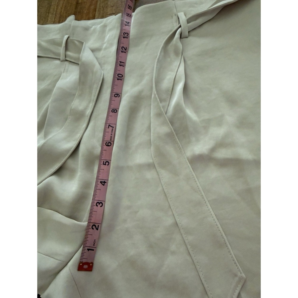 Anne Klein Womens 14 Light Parchment Tie Waist High Rise Shorts NWT $79 - Picture 9 of 13